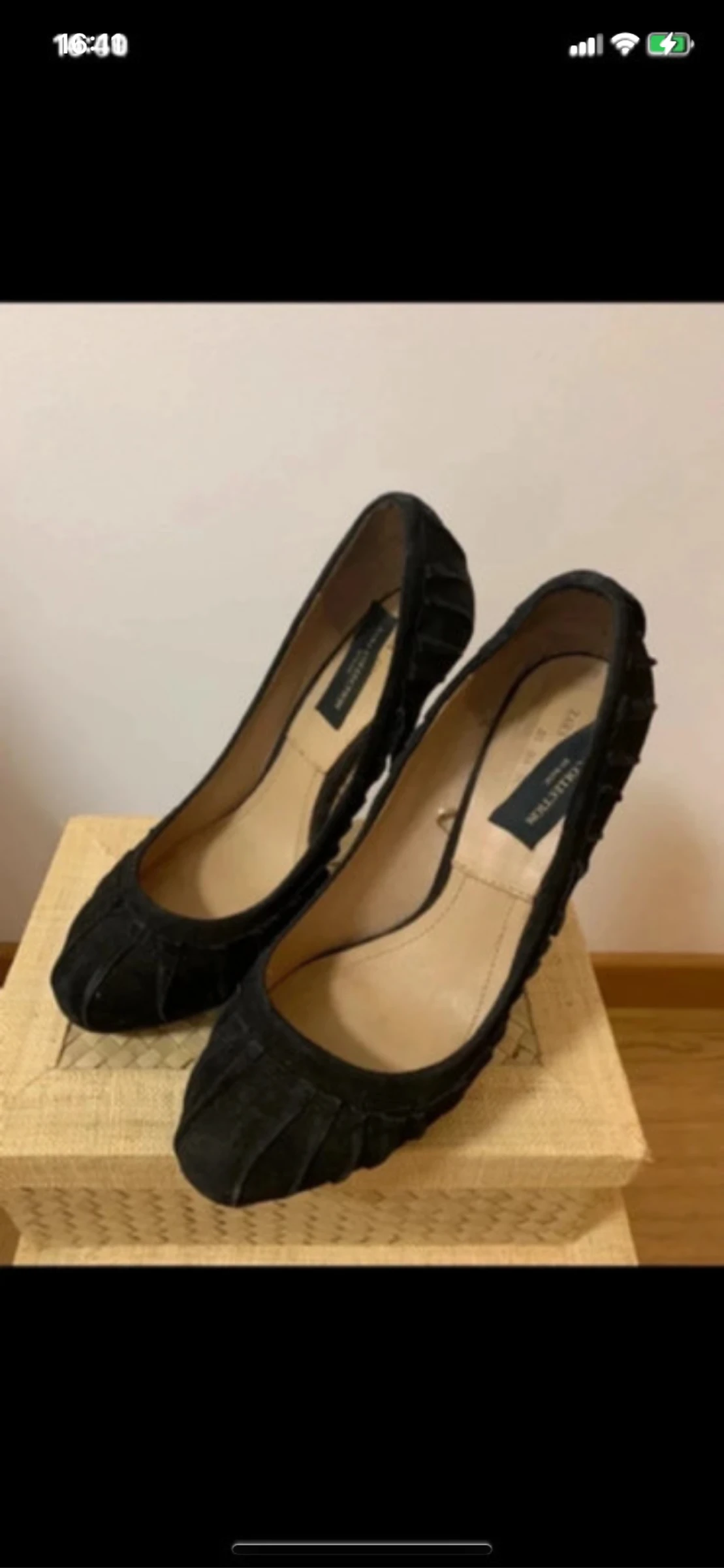 High heel shoe – photo 4